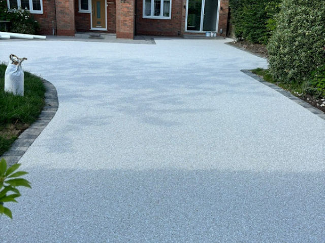 New Resin Bound Driveway in Wilmslow